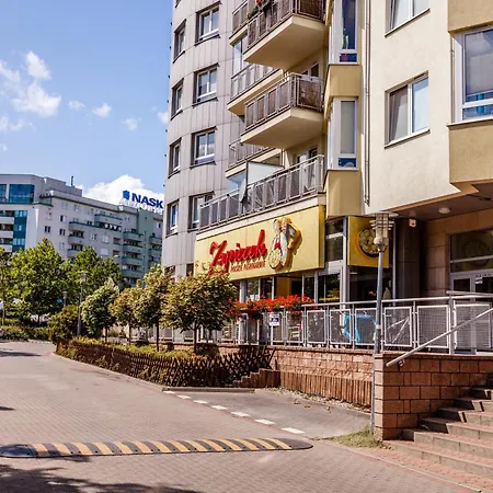 Kabaty 1 Apartment Warsaw